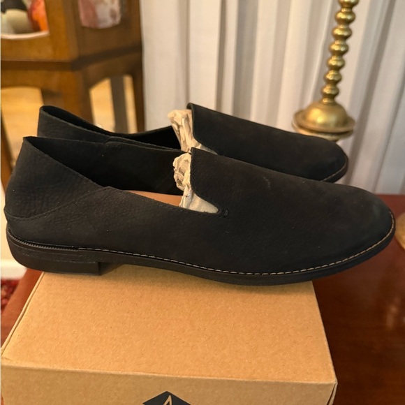 Sperry Seaport Levy Black Suede Leather Womens Loafers New Size 9 - Picture 3 of 6